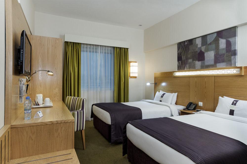 Holiday Inn Express Dubai Safa Park, An Ihg Hotel Kültér fotó