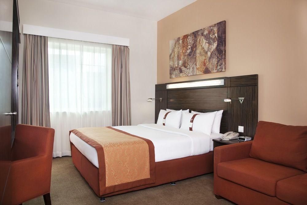 Holiday Inn Express Dubai Safa Park, An Ihg Hotel Kültér fotó