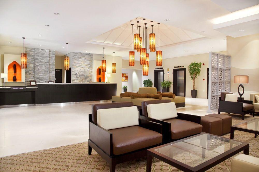 Holiday Inn Express Dubai Safa Park, An Ihg Hotel Kültér fotó