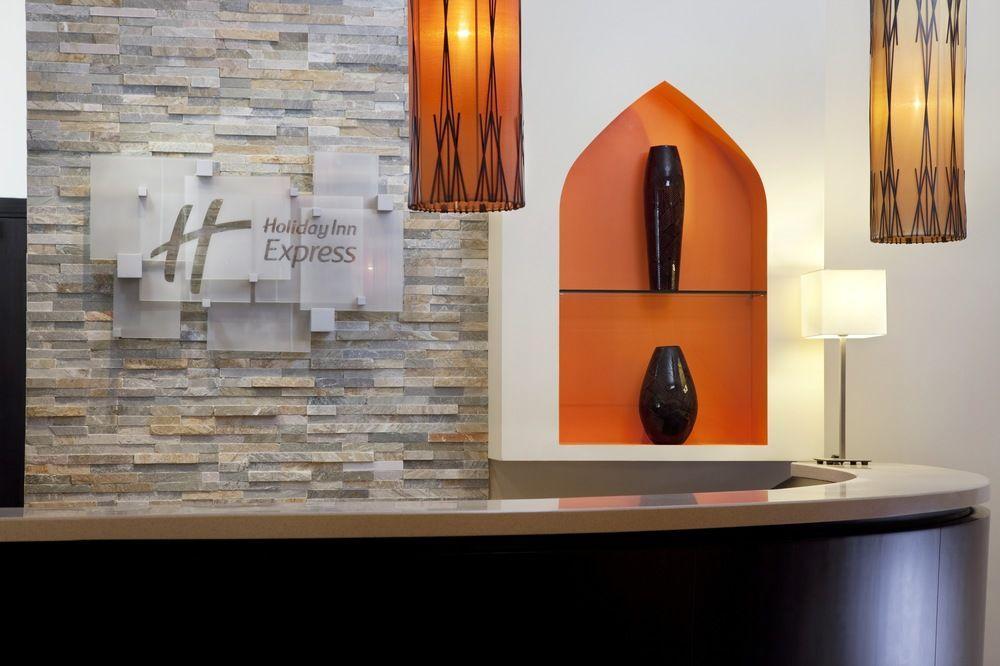 Holiday Inn Express Dubai Safa Park, An Ihg Hotel Kültér fotó
